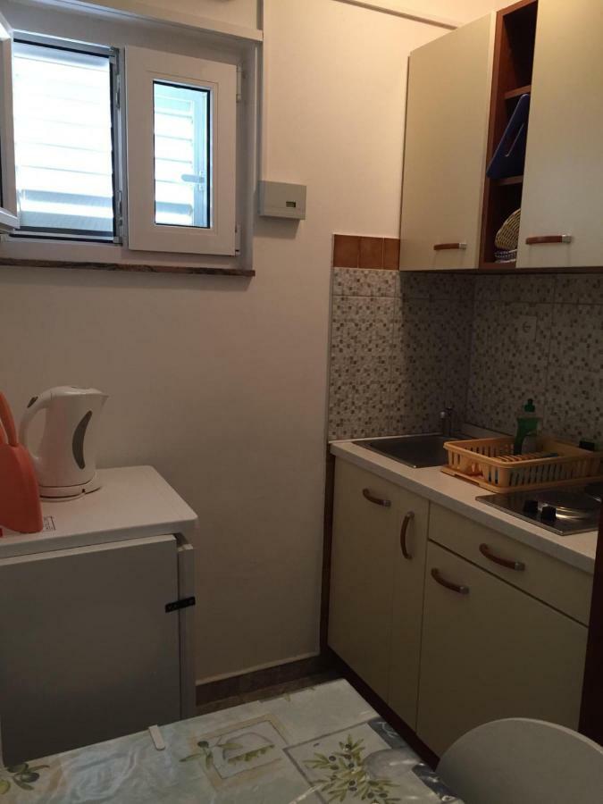 Apartmani Atila Damir Omiš Екстериор снимка